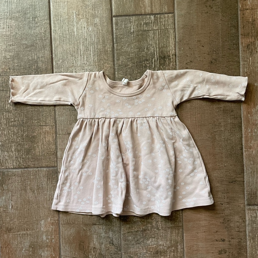 Quincy Mae Dress Daisy Print - Size 12-18m